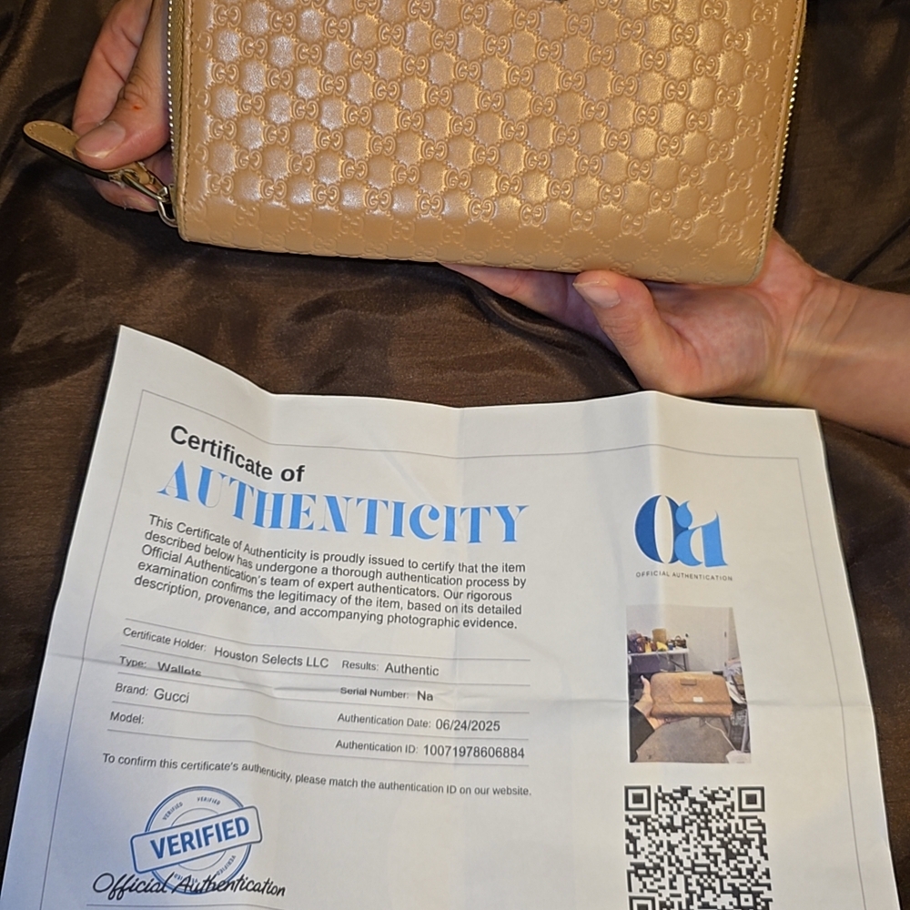 Gucci Tan Clutch
